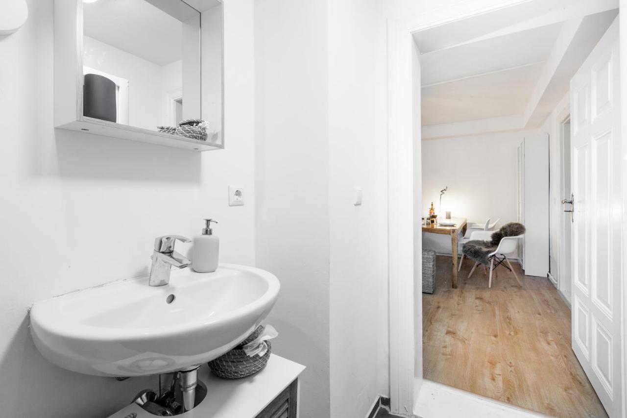 Arbio I Cosy Spacious Apartment In Kreuzburg Berlín Exterior foto